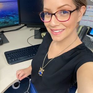 Meet your Posher, Tiffany